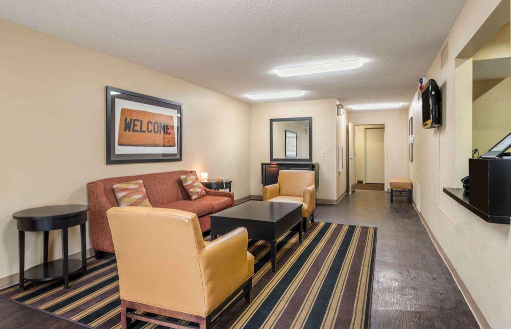 Extended Stay America Suites - Evansville - East Beltér fotó